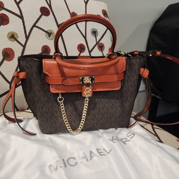 Michael Michael Kors Hamilton Legacy Small Logo Belted Satchel - Picture 7 of 16